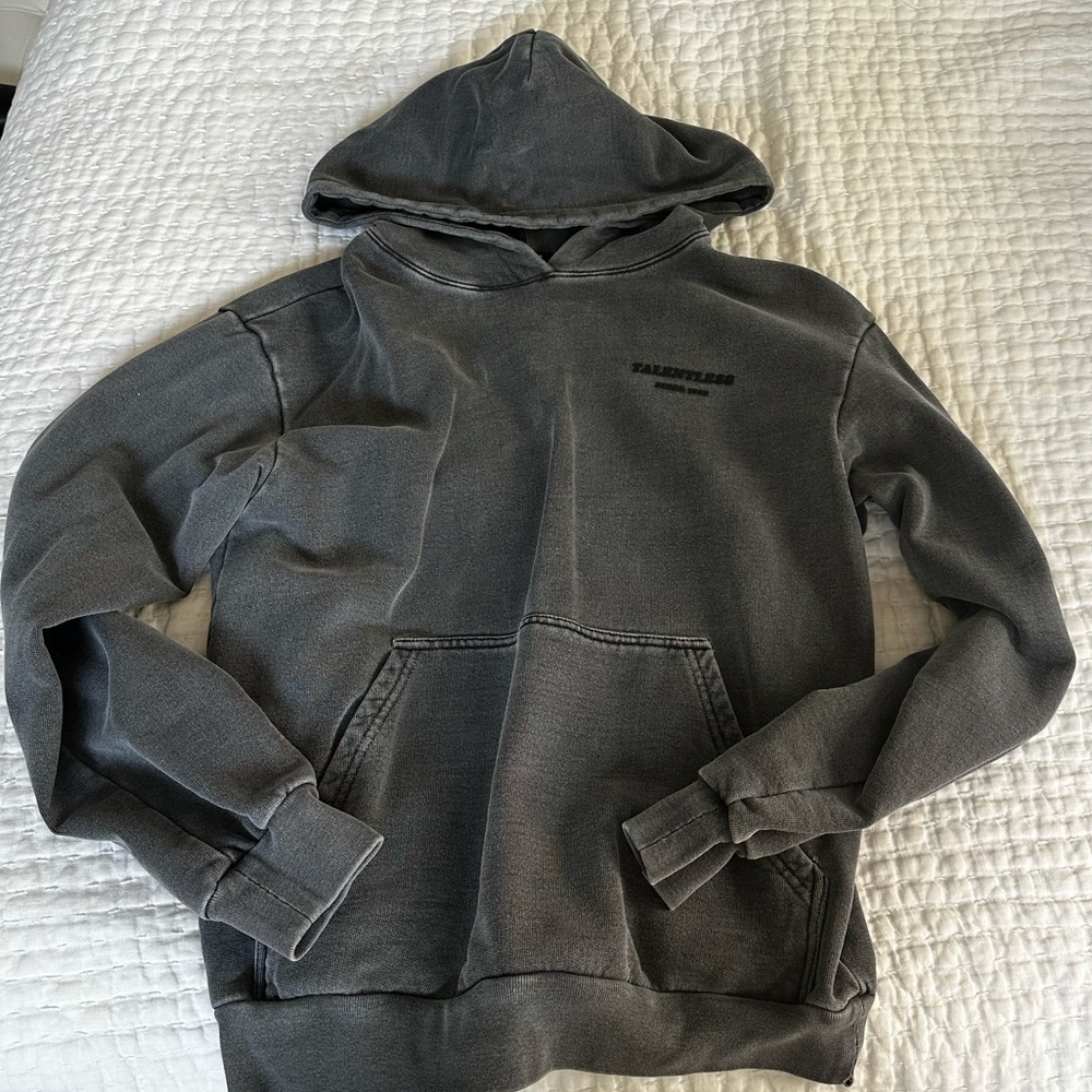 TALENTLESS Hoodie